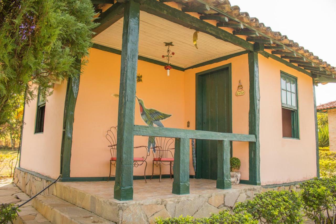 Verdes Em Cantos Pousada Carrancas Exterior photo